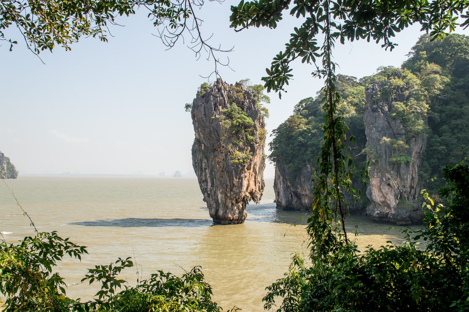 Phang Nha Bay