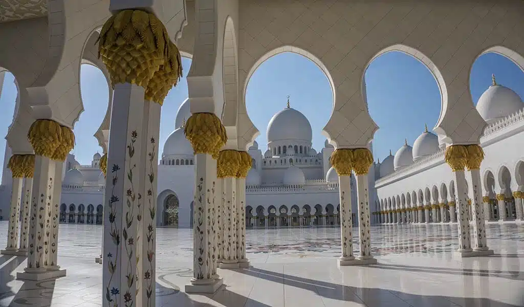 Abu Dhabi Sheikh Zayed Grand Mosque