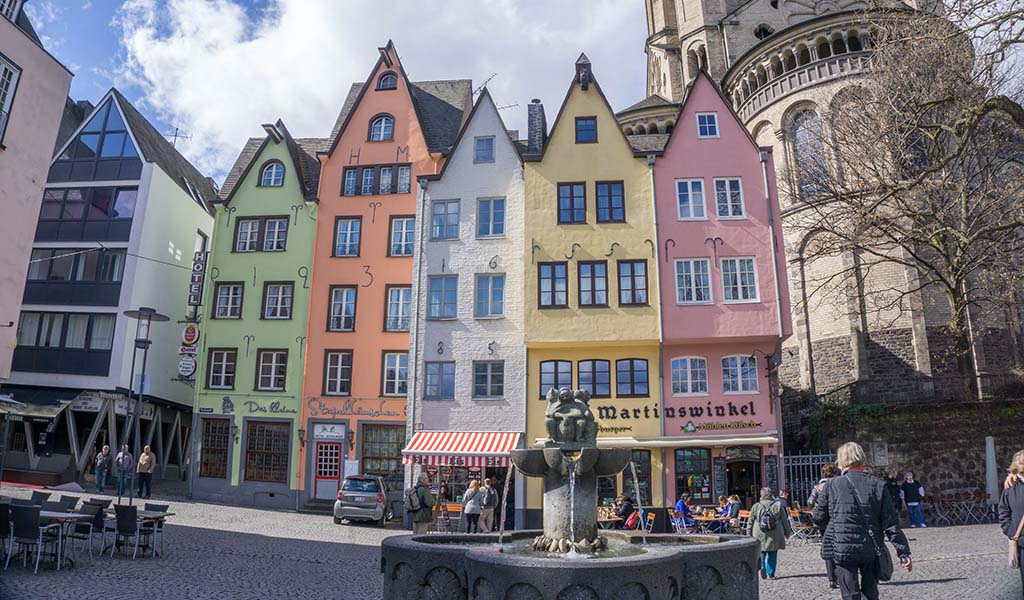 Gekleurde huisjes in Keulen