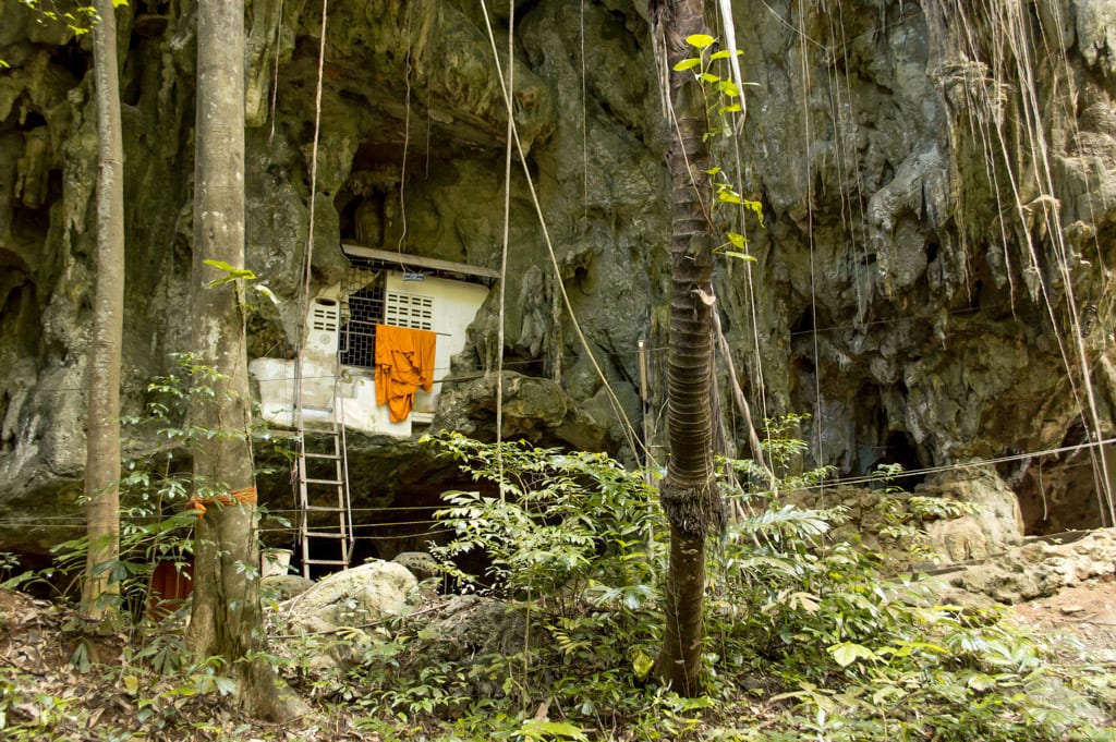 Monnikwoning bij de Tiger Cave Temple