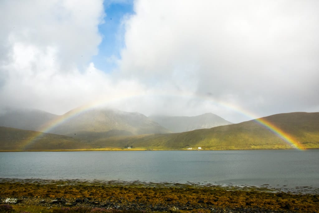 Regenboog op Isle of Skye
