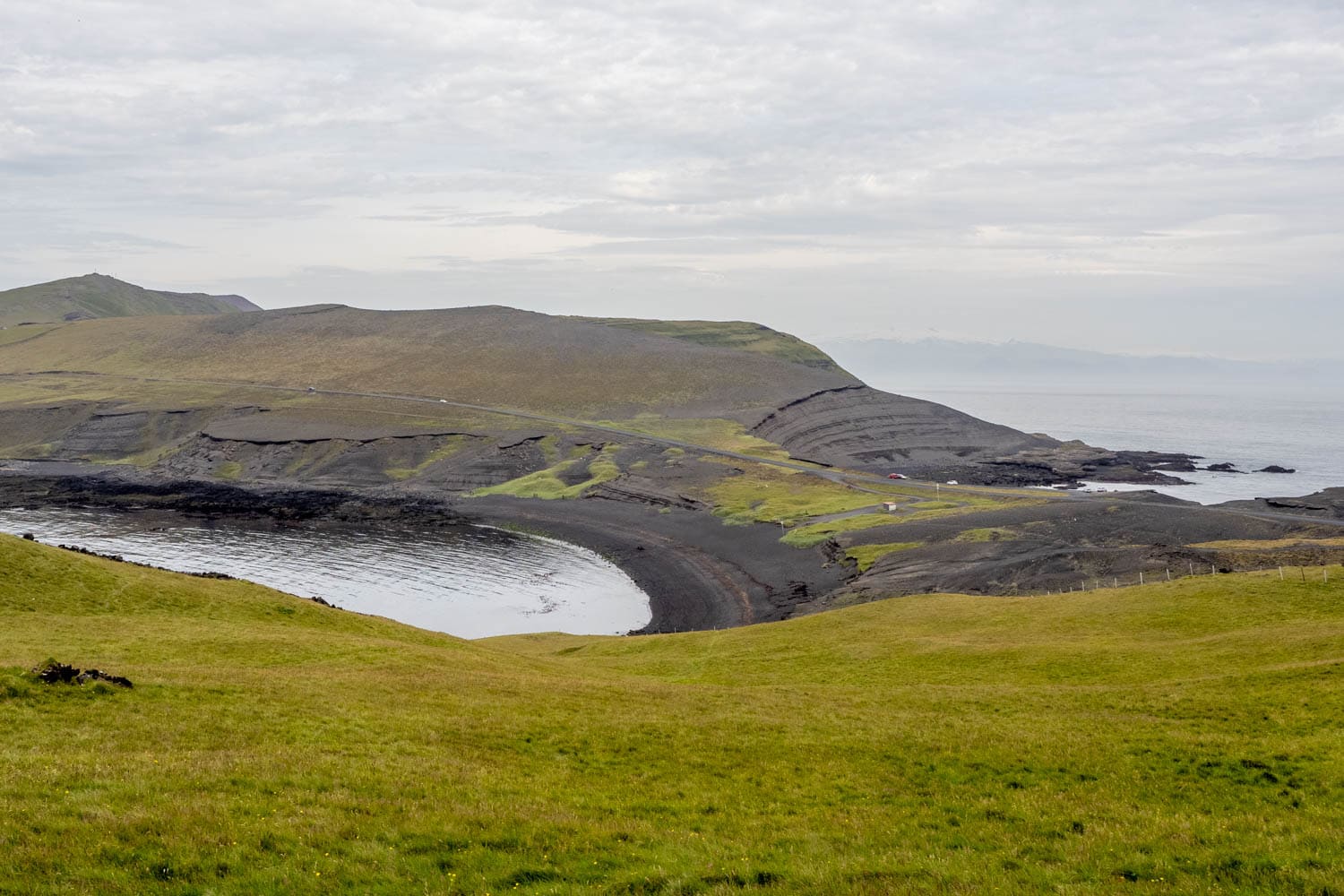 Vestmannaeyjar - Vikin Black Sand Beach