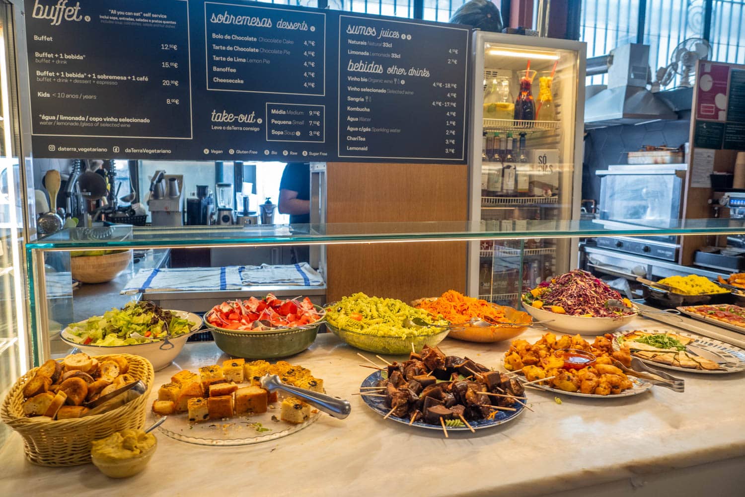 Eten in Porto - Mercado Beira-Rio