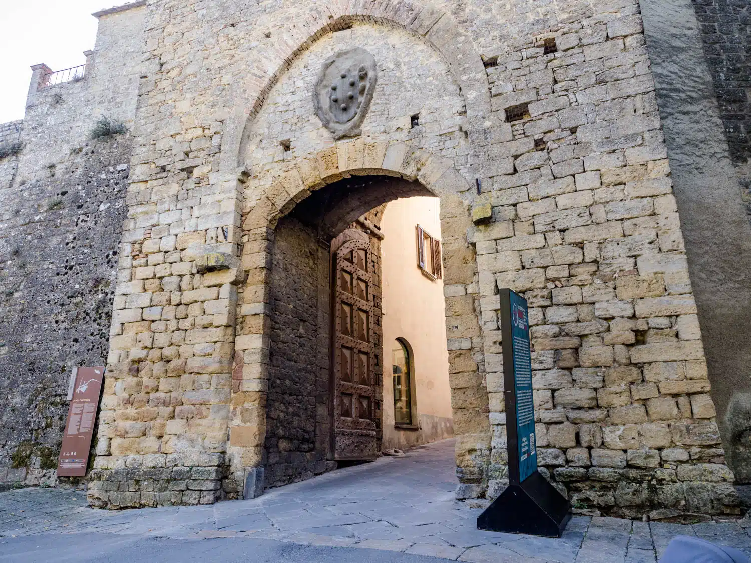 Doen in Volterra - Porta Fiorentina