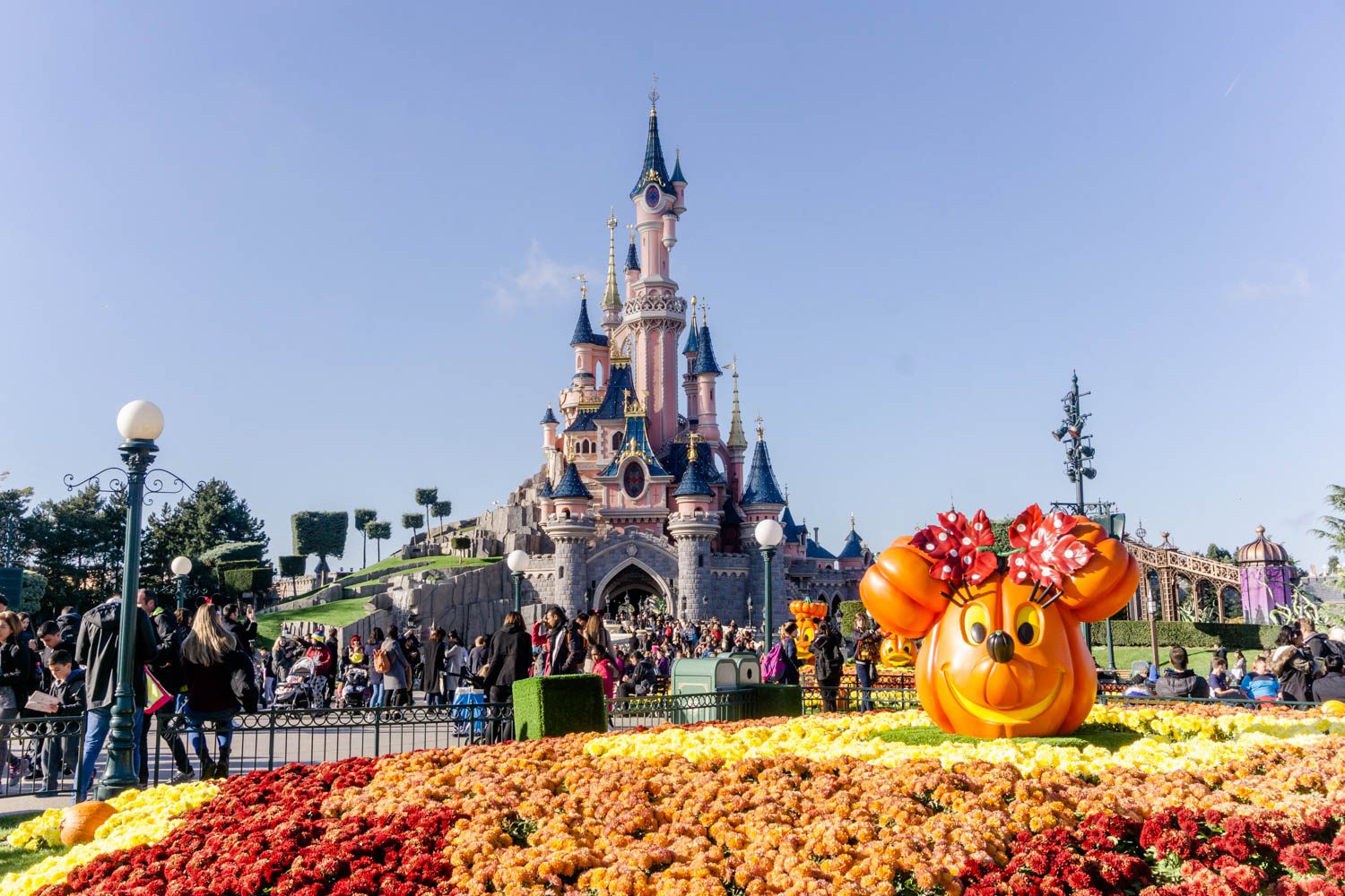 Goedkoop naar Disneyland Parijs
