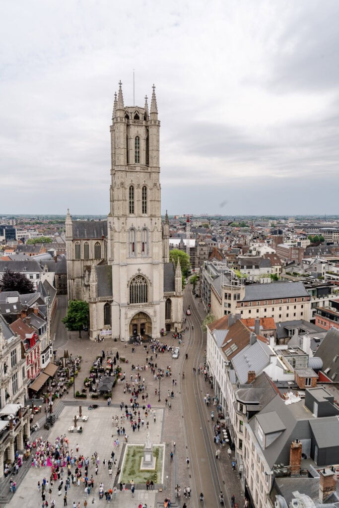 Uitzicht vanaf de Belforttoren in Gent