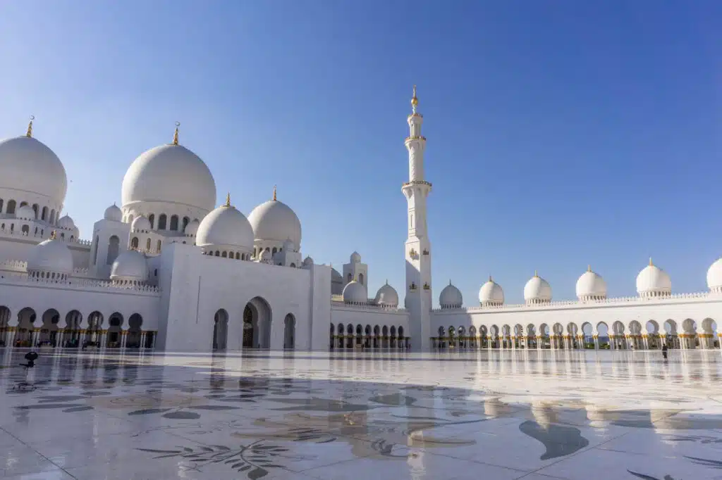 Abu Dhabi - de mooiste bezienswaardigheden en de beste tips