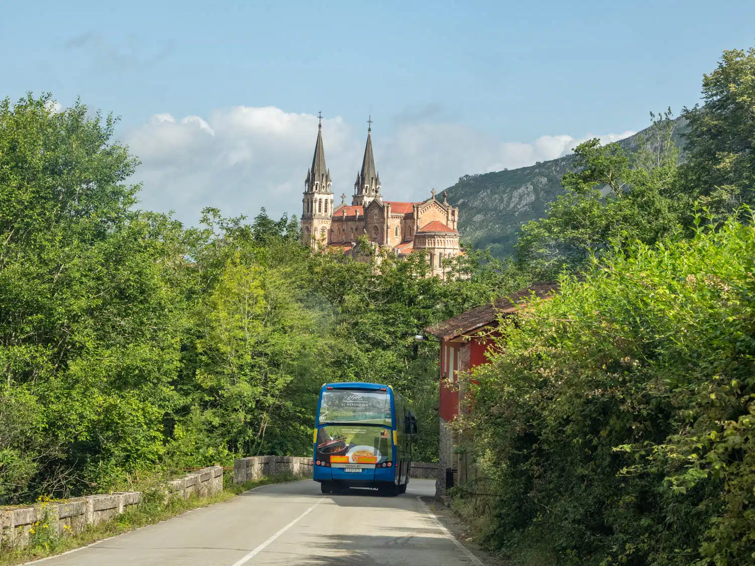 Lagos de Covadonga met een tour