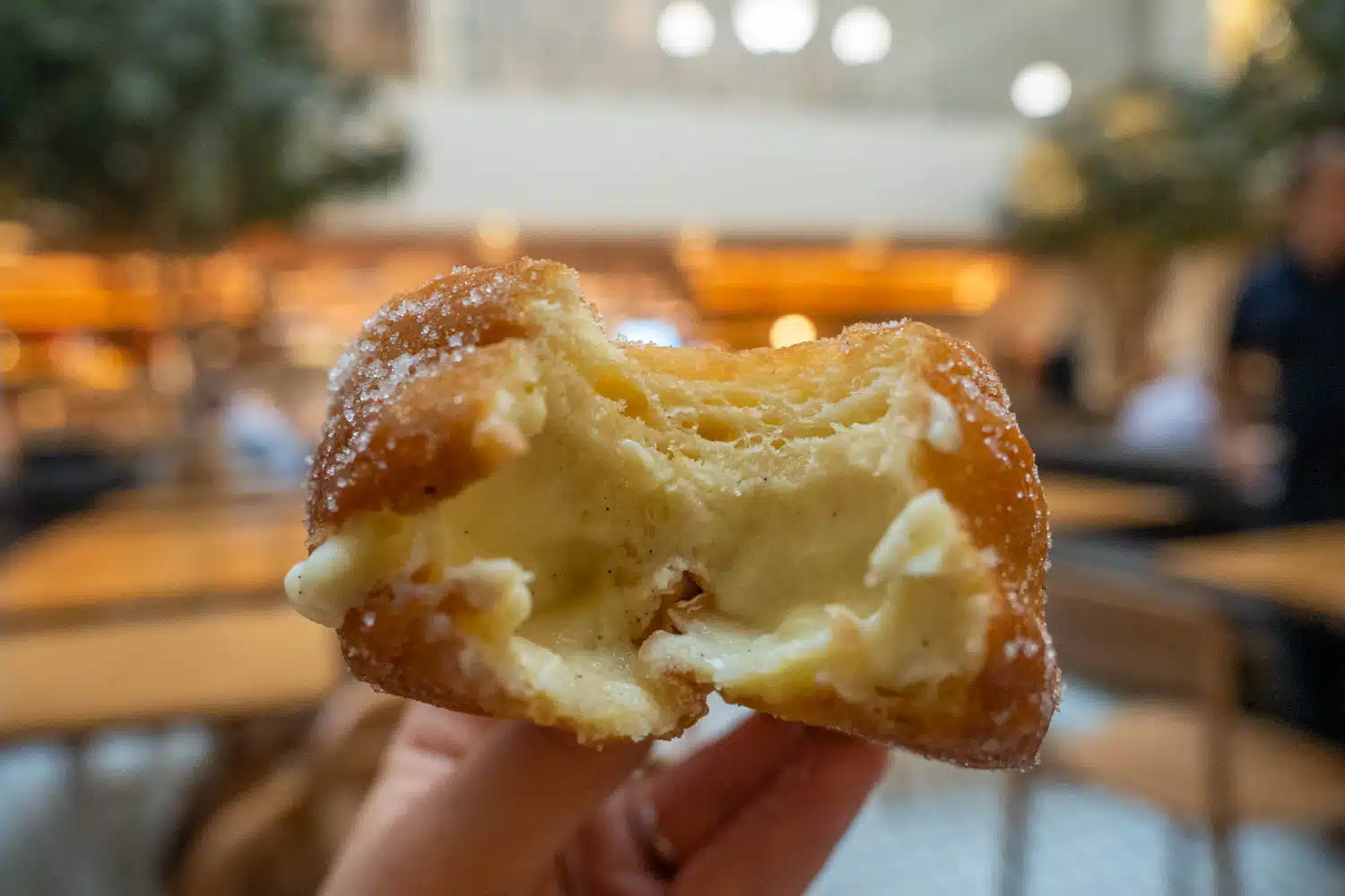 Eten in New York - Brioche Doughnut @ Mah-Ze-Dahr Bakery