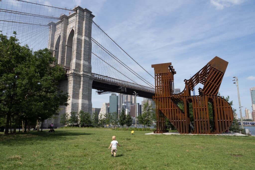 Doen in Brooklyn, New York - Empire Fulton Ferry