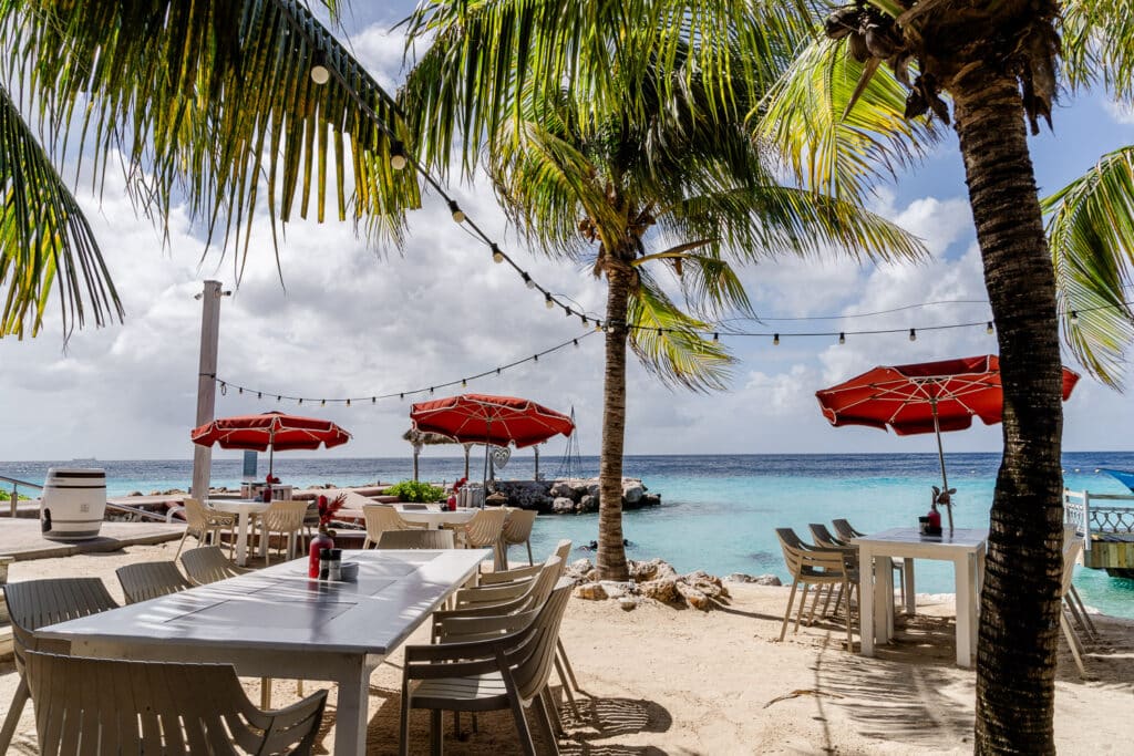 Eten op Curacao bij Karakter