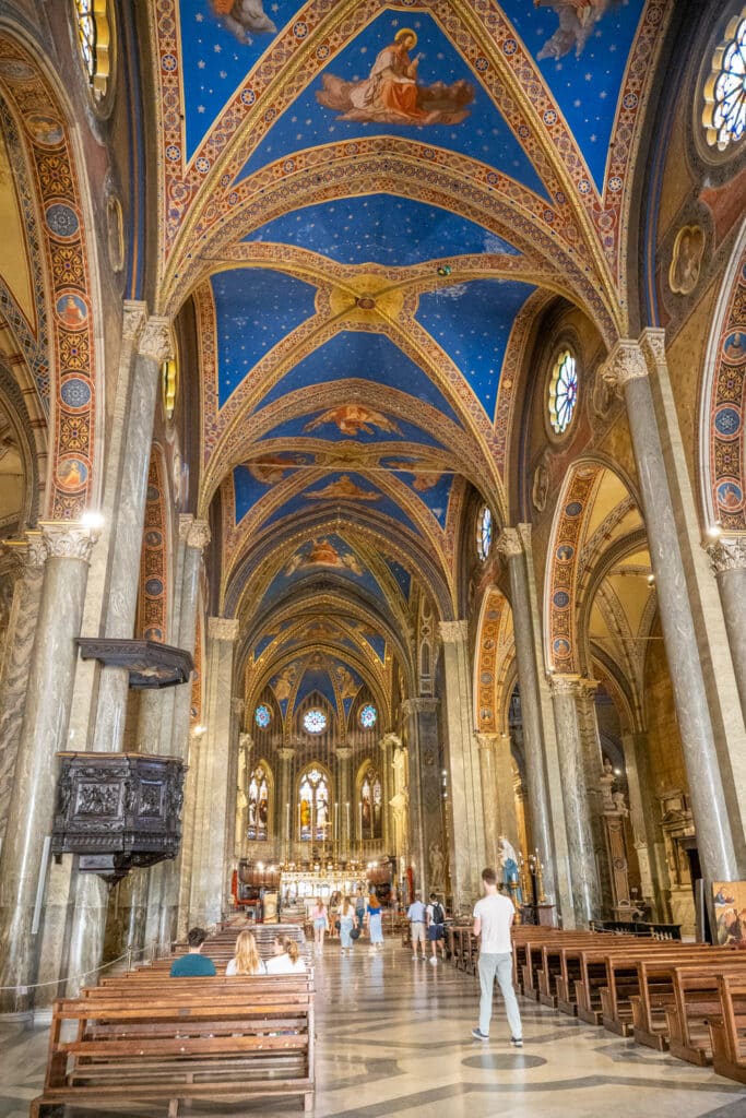 Wat te doen in Rome - Basilica Santa Maria sopra Minerva