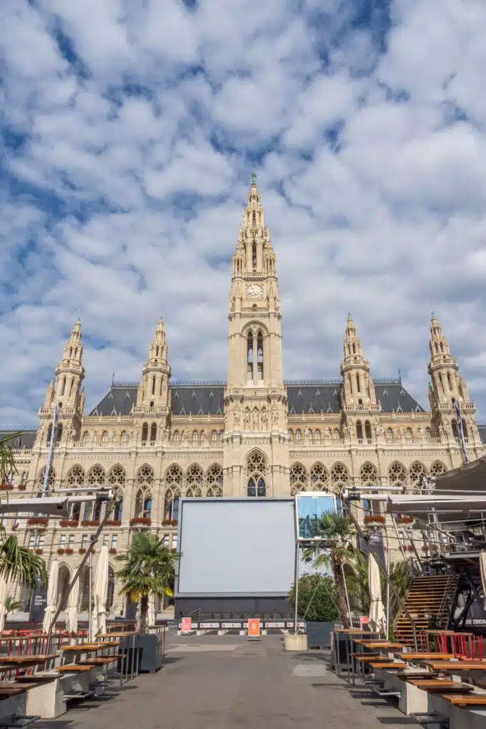 Doen in Wenen - Wiener Rathaus Stadhuis