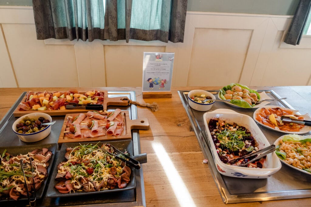 Familie Resort Molenwaard Dinerbuffet Vakantie
