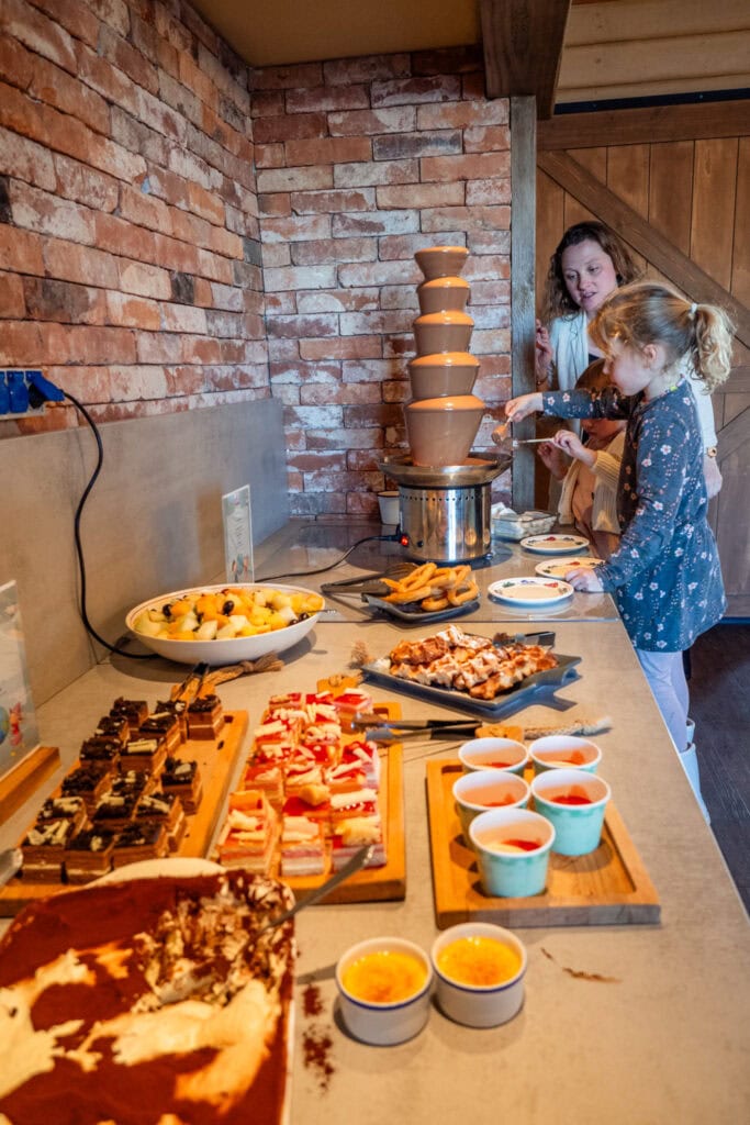 Familie Resort Molenwaard Dinerbuffet Vakantie