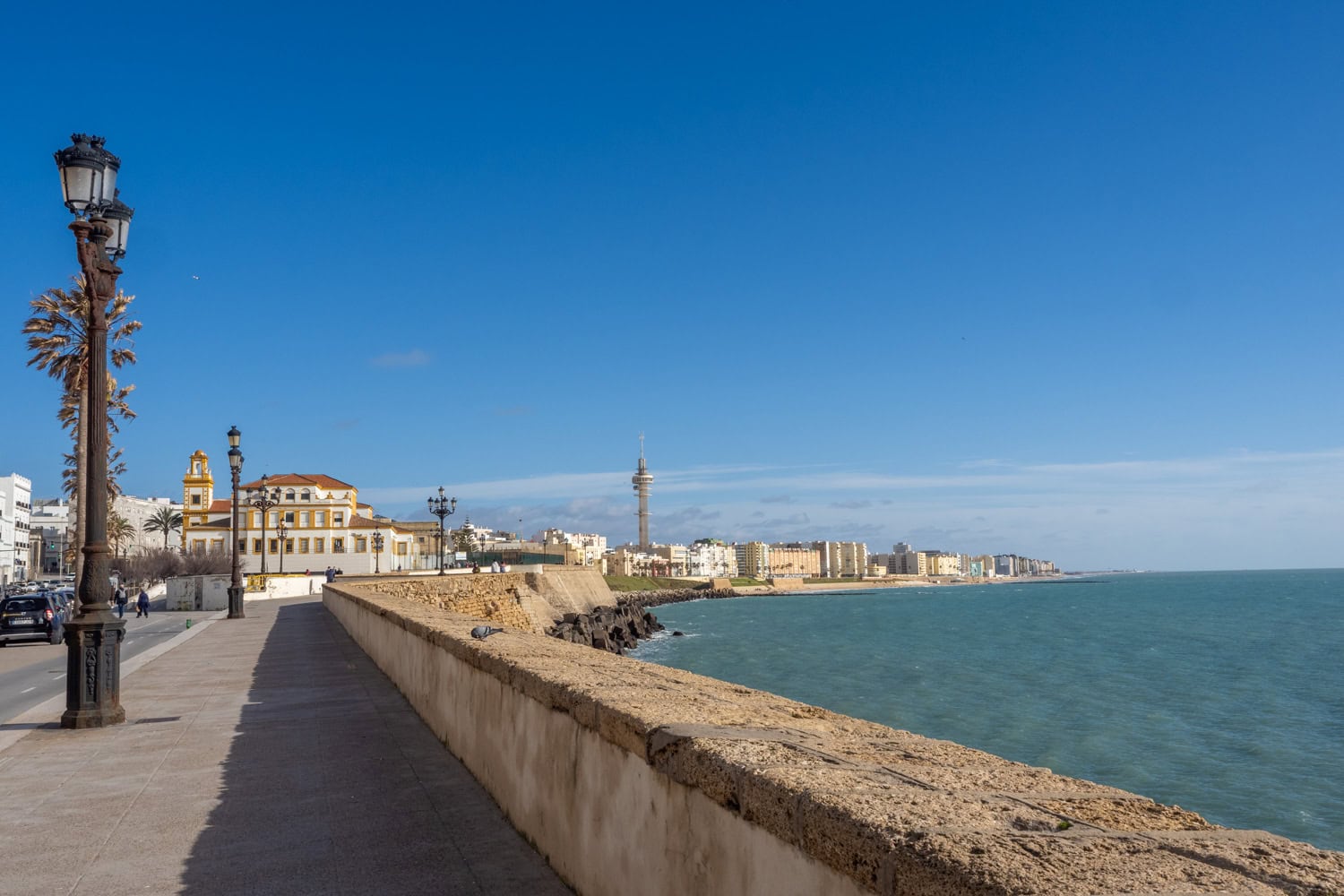 Doen in Cádiz - Uitzicht vanaf Avenida Campo del Sur