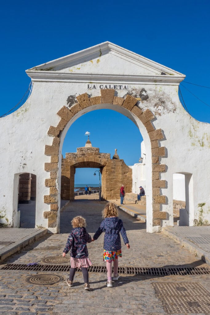 Doen in Cádiz - Wandeling naar Castillo de San Sebastián