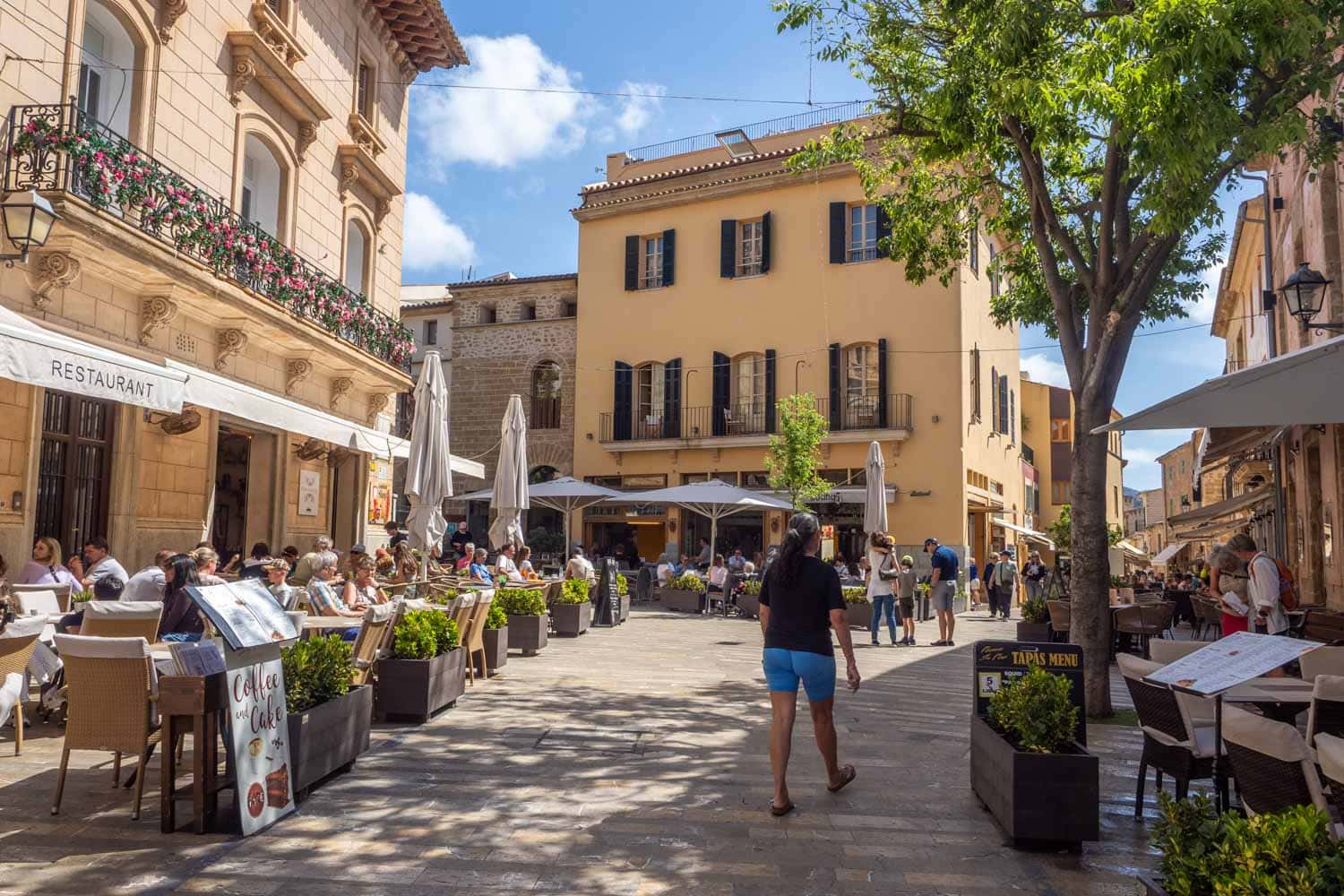 Doen in Alcúdia - Plaça de la Constitució