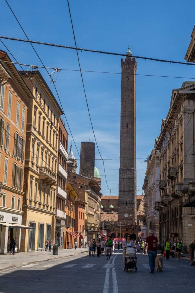Doen in Bologna - Le Due Torri