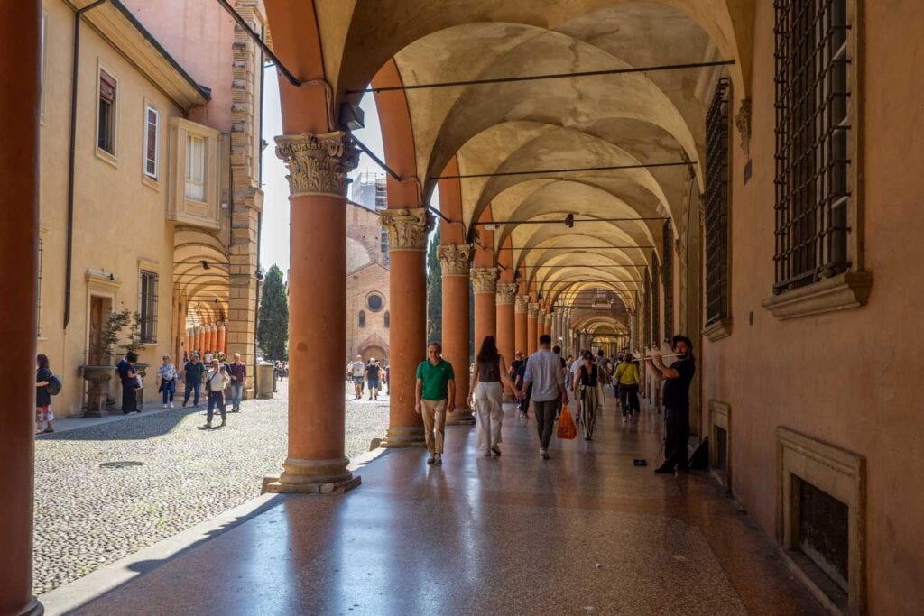 Doen in Bologna - Portici