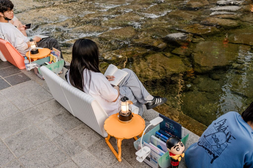 Doen in Seoul - Cheonggye Plaza