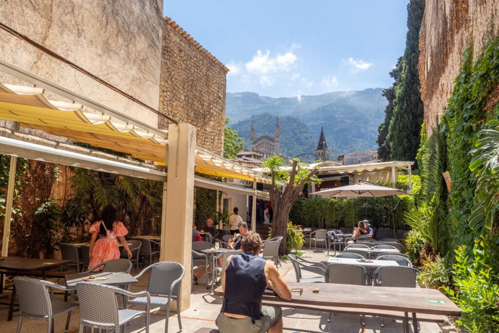 Doen in Sóller - Ijsje @ Gelat Sóller