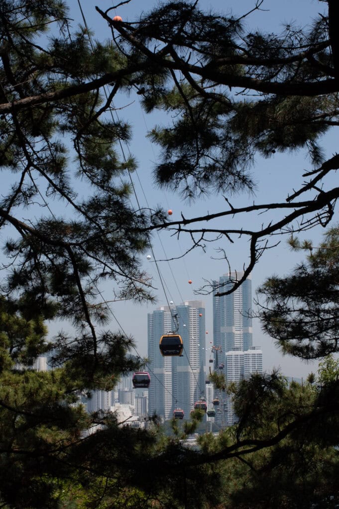 Wat te doen in Busaan - #2 Pak de Songdo Marine Cable Car