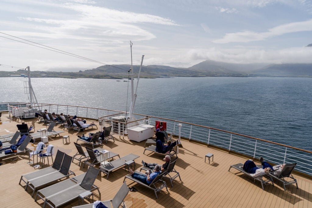 Zwembad op de Rotterdam Holland America Line