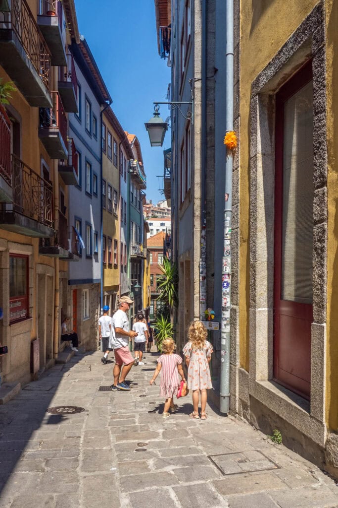 Doen in Porto - Largo da Pena Ventosa