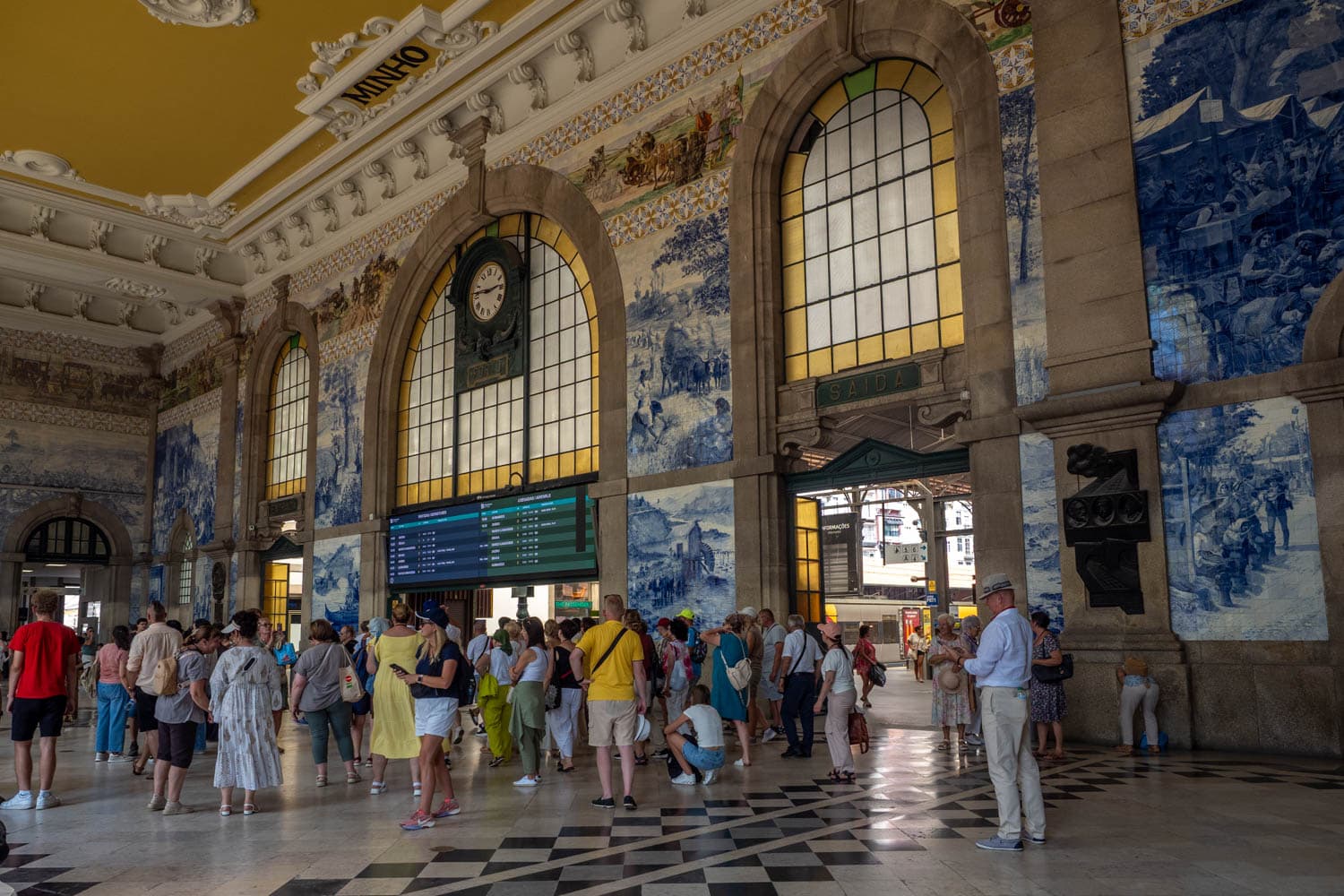 Doen in Porto - treinstation