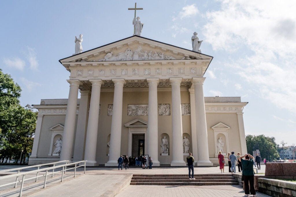 Wat te doen in Vilnius - Cathedral Square