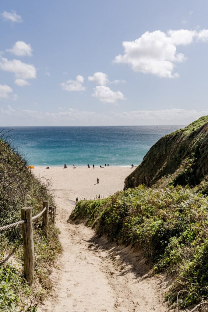 Mooiste plekken Cornwall - Porthcurno Beach
