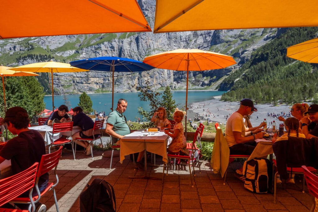 Oeschinensee - eten en drinken