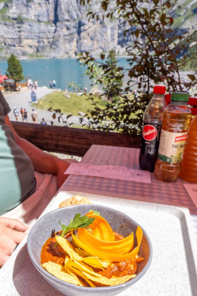 Oeschinensee - eten en drinken