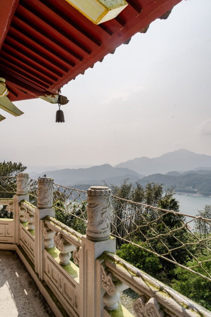 Ci'en pagoda Sun Moon Lake